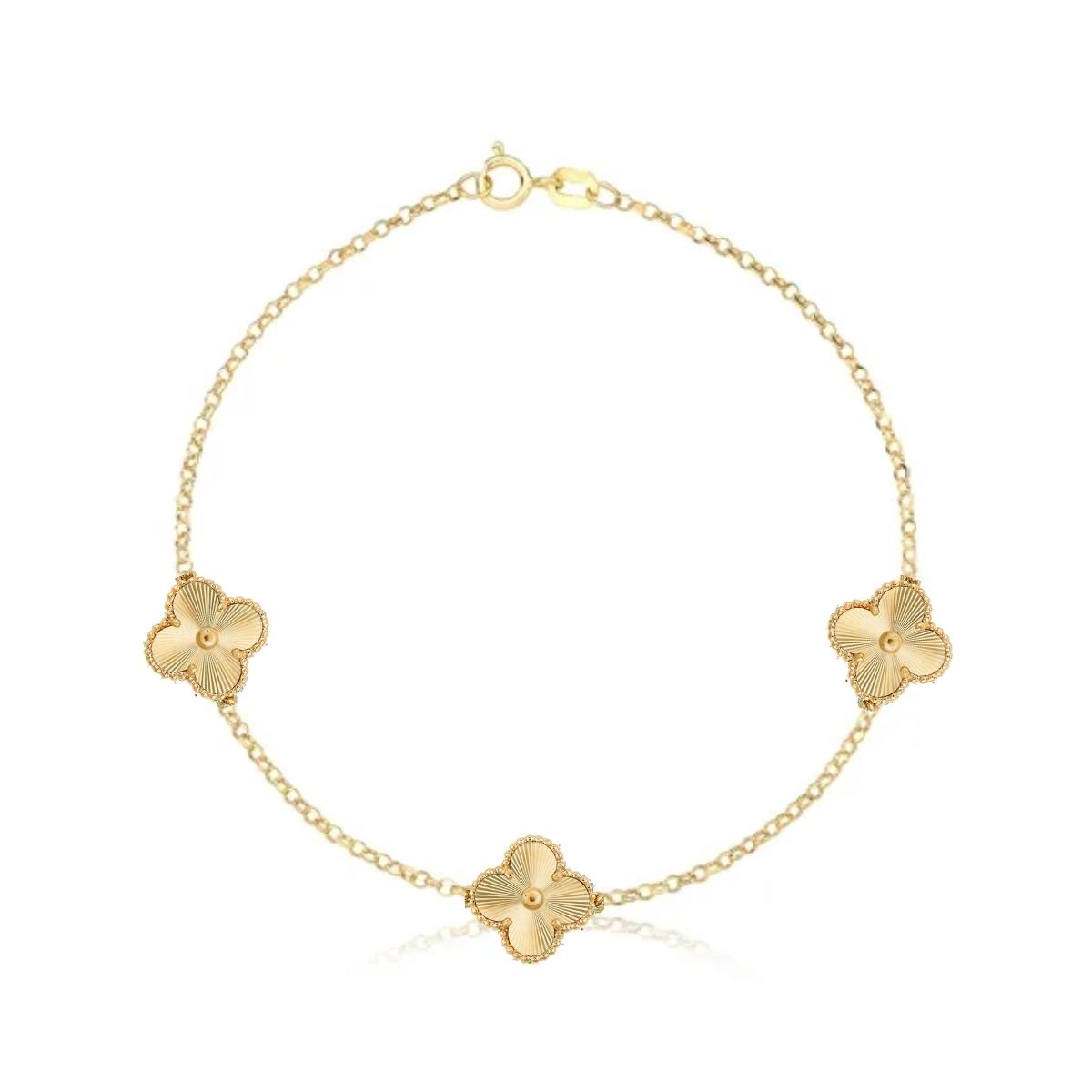 NAVIORA™ 18K Gold Plated Anti Tarnish Clover Bracelet for Women